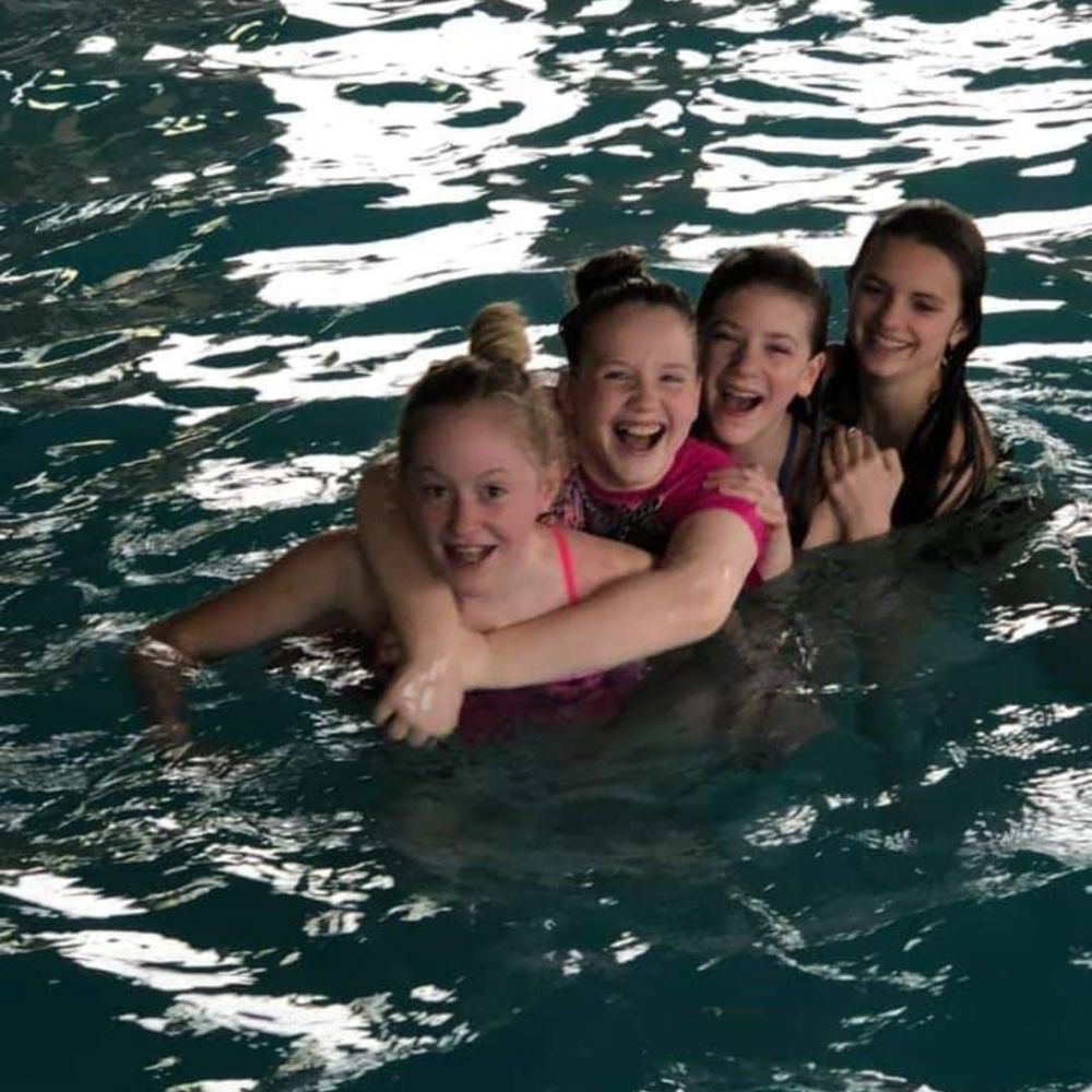 Meet your Posher, Lizzy